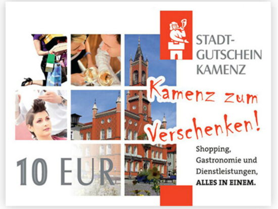 Ansicht des Kamenzer Stadtgutschein mit der Aufschrift Kamenz zum Verschenken - Shopping, Gastronomie und Dienstleistungen, alles in einem. Beispiel für Gutscheine und Geschenkideen der Stadt Kamenz.