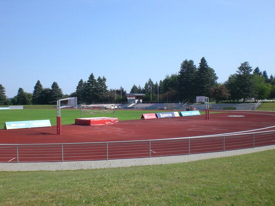 Stadion der Jugend Rasenplatz