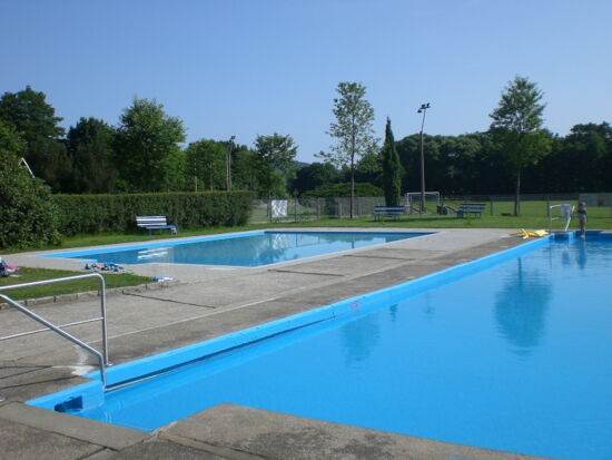 Schwimmbecken des Freibades Wiesengrund