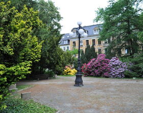 Robert-Koch-Platz. 